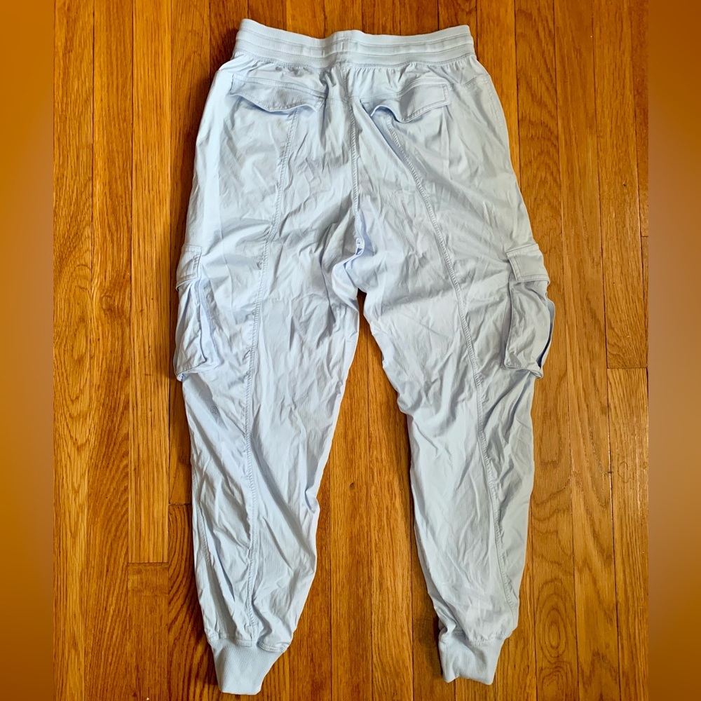 Lululemon Dance Studio Relaxed-Fit Mid-Rise Cargo Jogger | Size Small - Picture 3 of 6